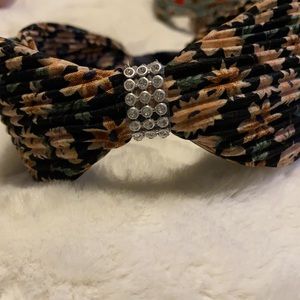 Floral pleated fabric headband rhinestone